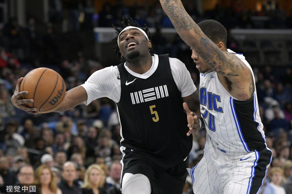 英超︱利物浦失分榜首優勢減　車路士悄悄上第二　曼城維拉齊反底.