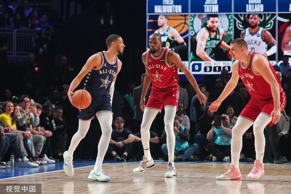 直到看到巴特勒将勇士拉回强队行列，我才明白何为真正的NBA巨星.